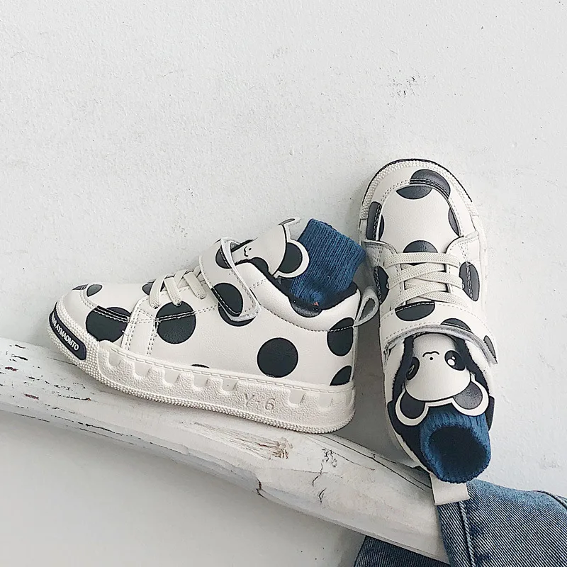 

Children's sneakers fall and winter 2019 new Korean version of cute dot panda running shoes for boys and girls to keep warm