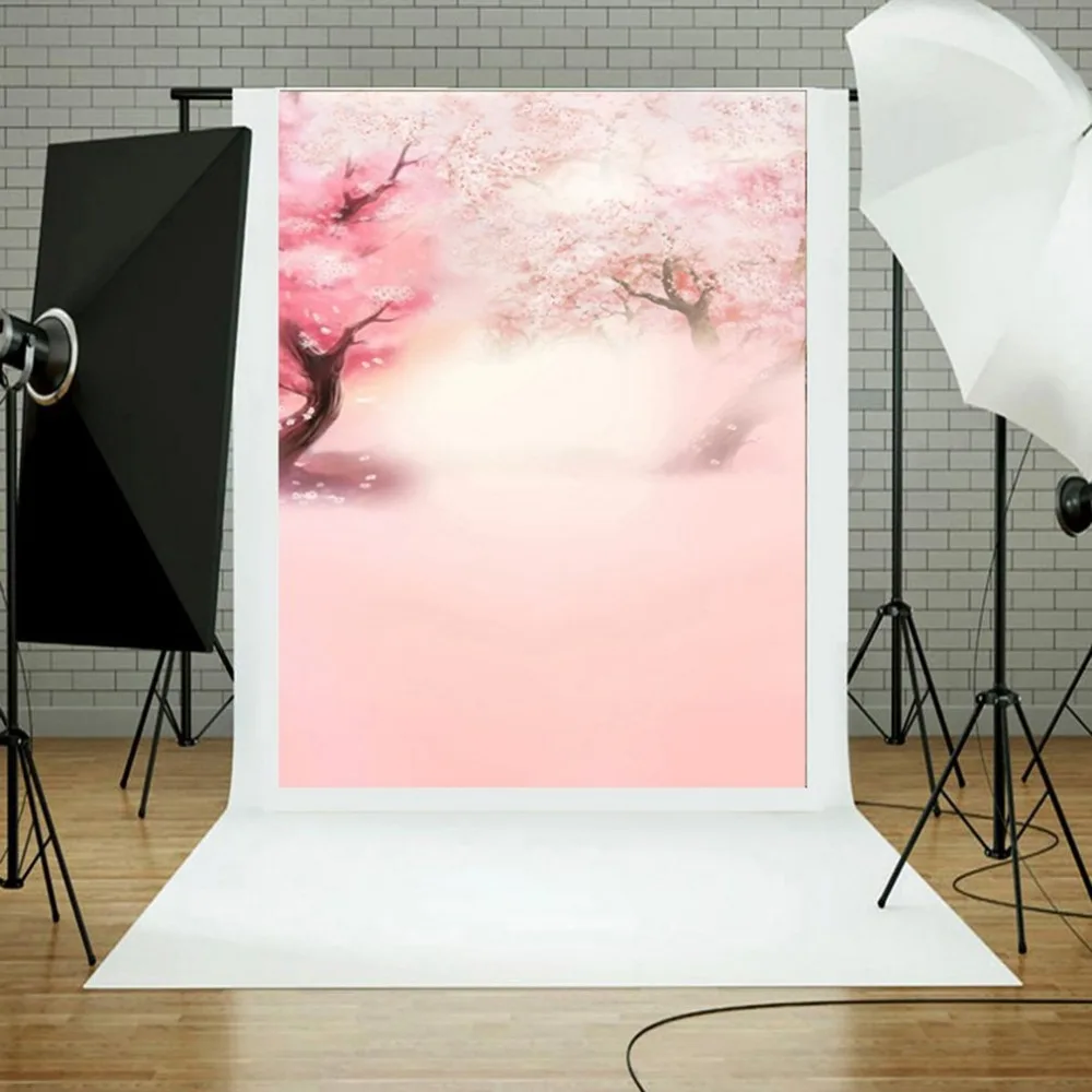 Фон для студийной фотосъемки из художественной ткани с изображением цветущего