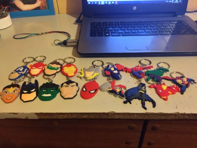 20 шт./лот Мститель 4 брелок Супергерои кольцо для ключей из ПВХ мини-фигурка аниме брелок для ключей крутой брелок детский подарок вечерние сувениры