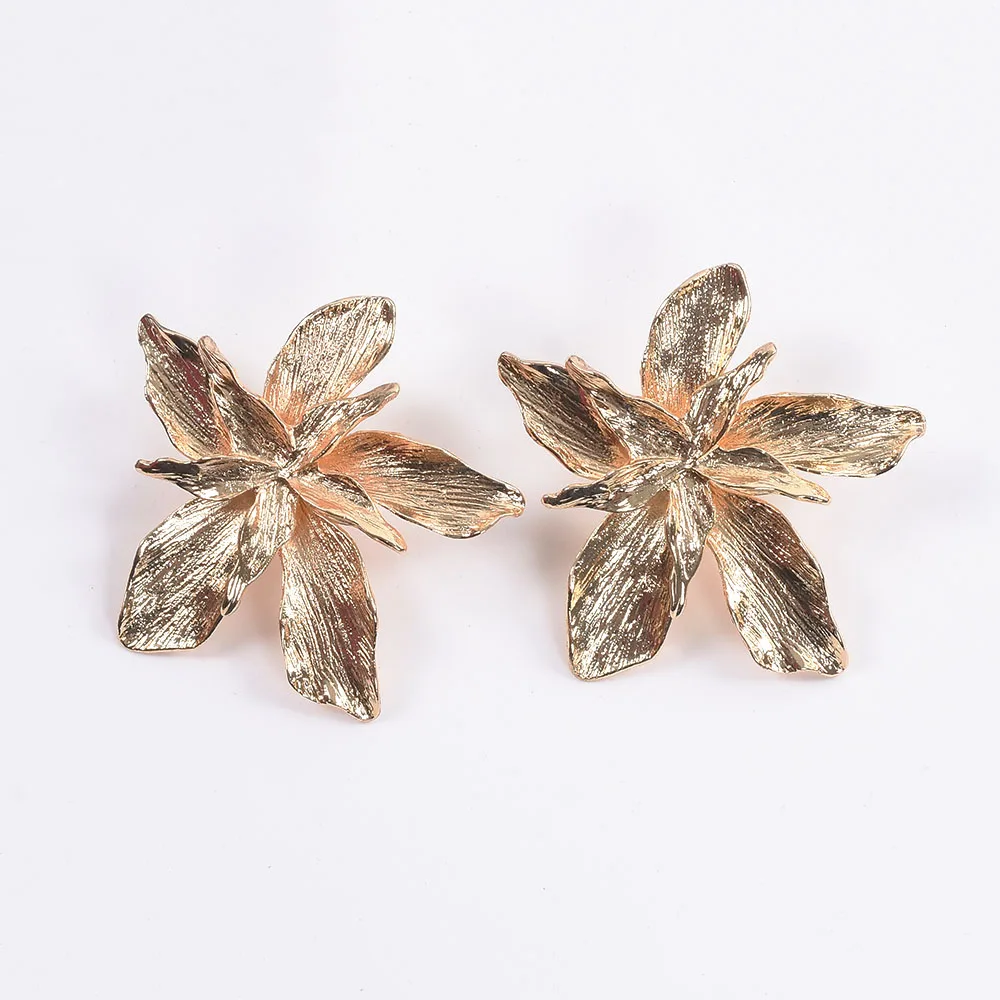 

Big star earrings gold color flower fashion women's stud earrings 2019 metal sweet statement earings jewelry