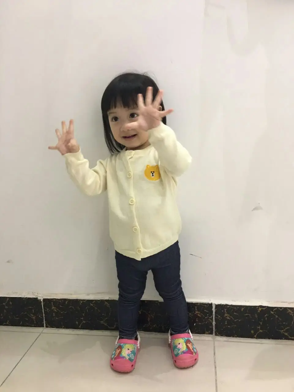 Стиль Bb Baby Bear, хлопковый маленький кардиган для мужчин и женщин, Детский Мужской свитер со звездами, стиль знаменитостей, Одинаковая одежда для родителей и детей