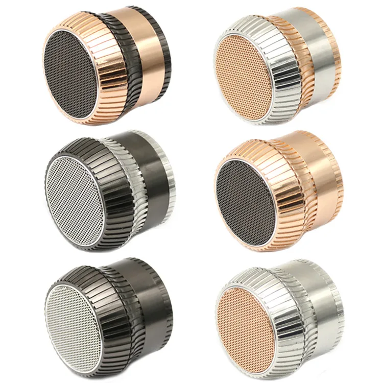 

Mushroom Smoke Grinder 63mm 4-layer Zinc Alloy Drum Metal Grinder Random Send