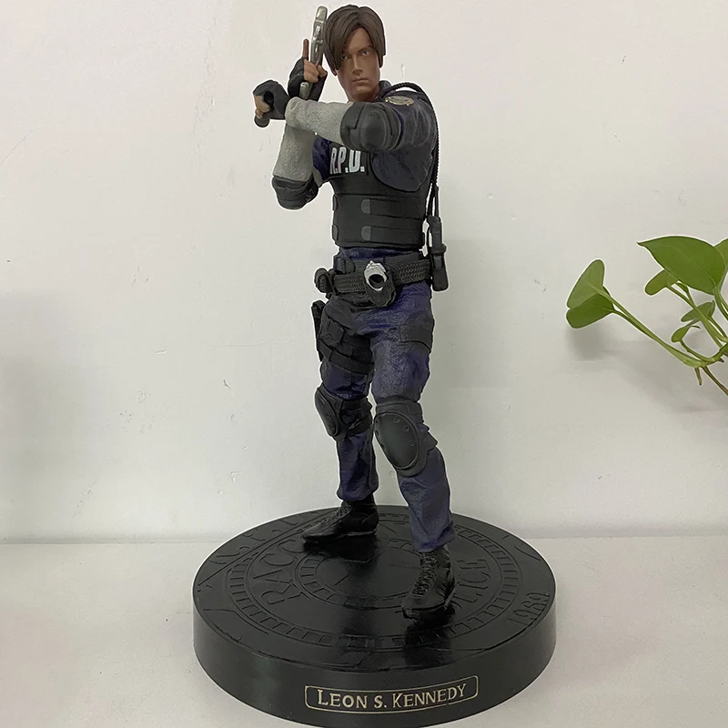 Leon S Scott Kennedy Jill Valentine Ada Wong Action Figure Collectable Game  Character Model Toy 30cm - AliExpress