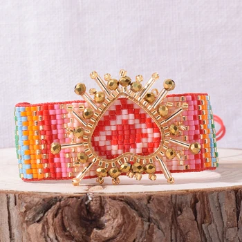 

Rttooas Bohemian Bracelet Rainbow 3D Heart Charm Bracelets Crystal Armband Fashion Crystal Armband Handmade Tassel Jewelry 2020