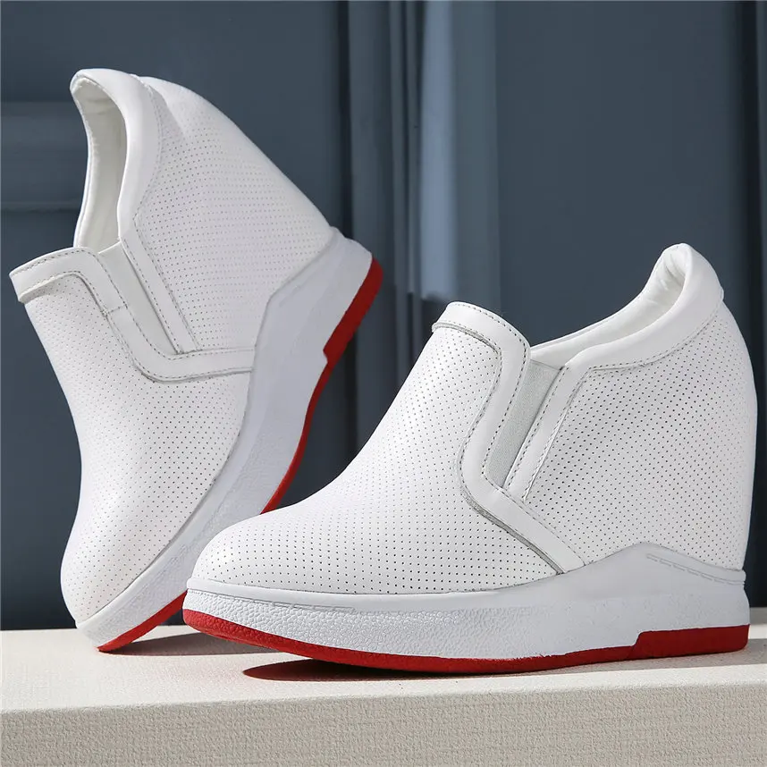 Кроссовки женские из натуральной кожи на танкетке Вулканизированная подошва