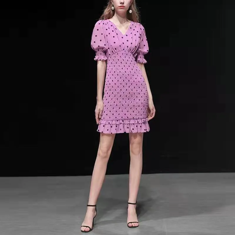 Женское летнее платье в горошек с V-образным вырезом и коротким рукавом | Женская