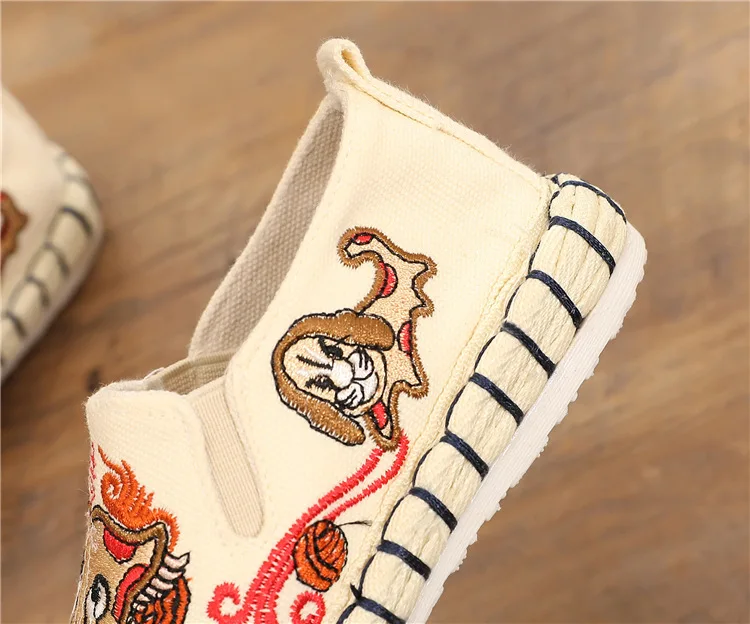 Женский костюм Тан новая детская вышитая обувь Hanfu Тканевая обувь Национальный Ветер детская обувь