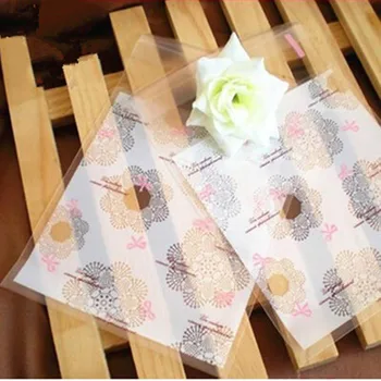 

7*7cm Cookie Packaging White Snowflake Pink Bowknot Self-adhesive Plastic Bags for Event Biscuits Cake Baking Package 500Pcs/Lot