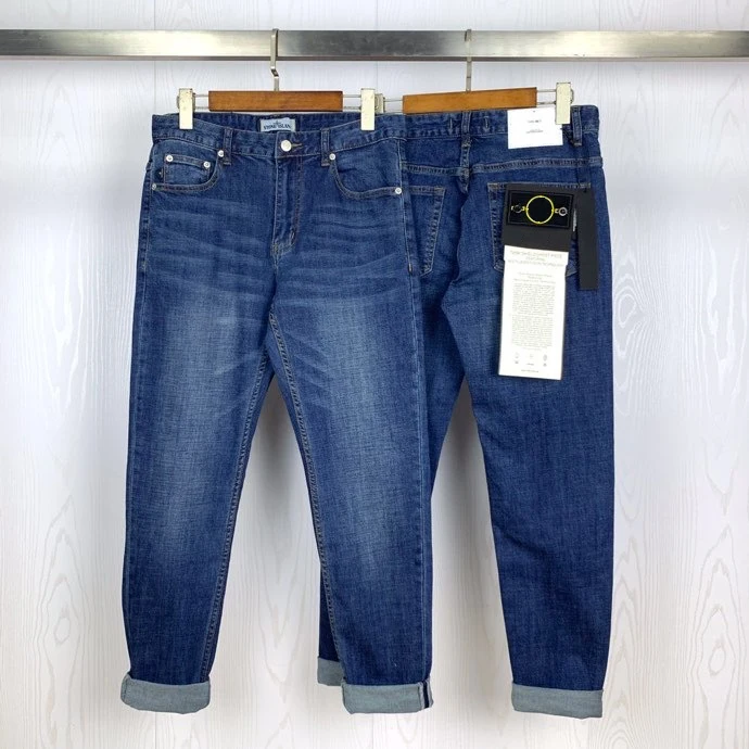 2020ss Compass Badge Patched Men Slim Fit Jeans Hiphop Steetwear Men Washed Jeans Blue Jeans Pants Trousers 2020ss Compass Badge Patched Men Slim Fit Jeans Hiphop Steetwear Men Washed Jeans Blue Jeans Pants Trousers