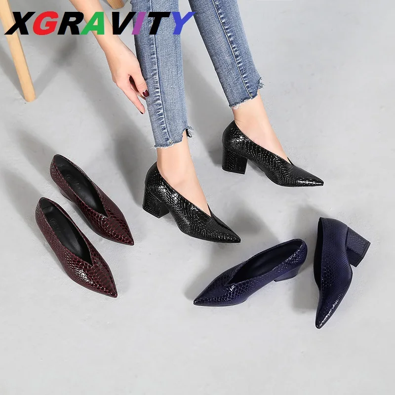 

XGRAVITY Crocodile Pattern Designer Vintage Evening Shoes Ladies Fashion Pointed Toe V Cut Woman Shoes High Heel Pumps Sexy C076