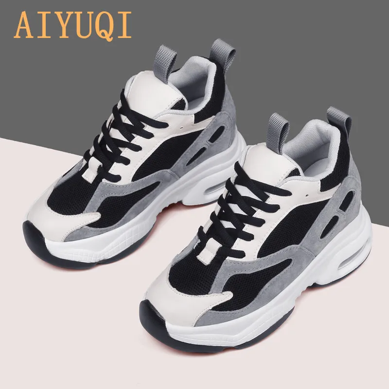 Женские кроссовки AIYUQI из натуральной кожи на платформе со шнуровкой спортивные