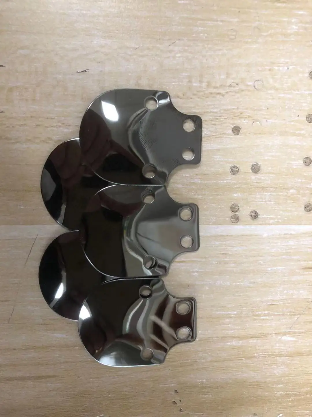 100 Stück selbstgemachte Diy-Rüstungsteile, Fichthyosaurier-Skala-Rüstung, gebunden mit Seil, befestigt an das Leder, mit Nieten oder befestigt mit Ringen – Detail 15