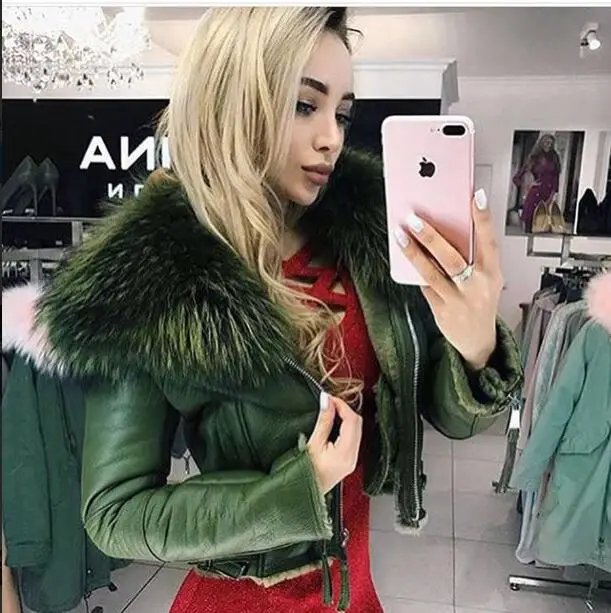 

Celebrities Runway London Style Women Real Fur Suede Whole Piece Gorgeous Short Biker Winter Jackets with Raccoon Collar