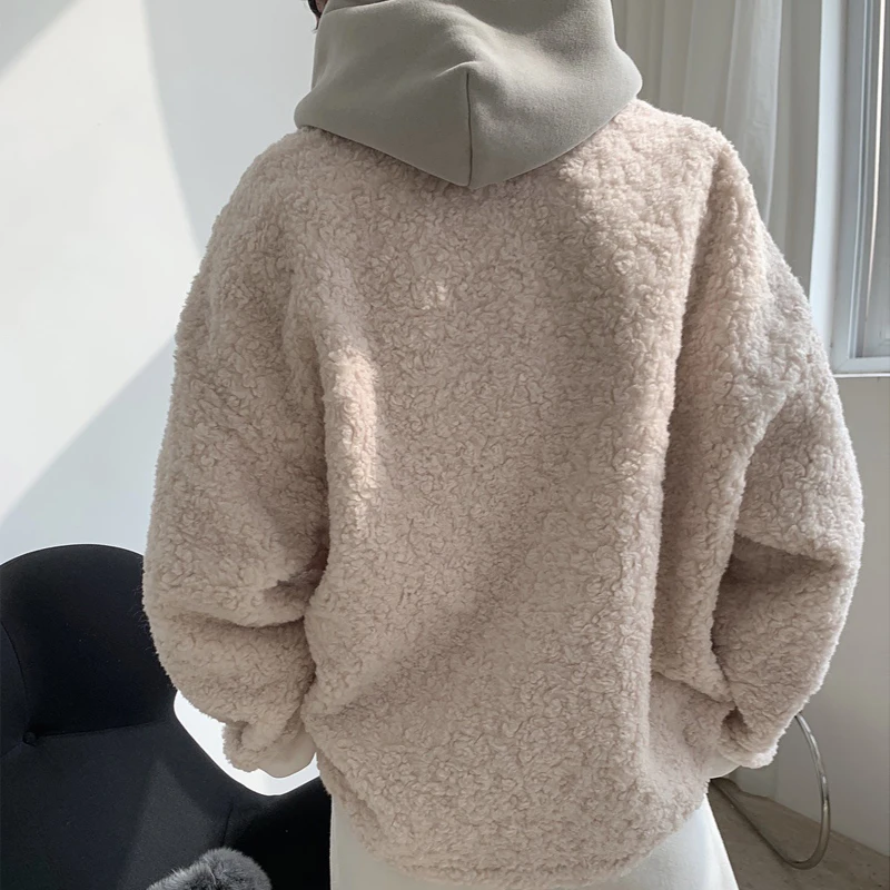 Winter women\'s casual solid color V-neck long-sleeved loose lamb wool coat