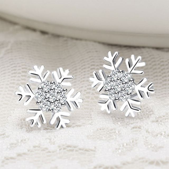 Zircon Christmas Snowflake Stud Earrings for Women Shiny Rhinestone Crystal Flowers Earring Christmas New Year Gifts