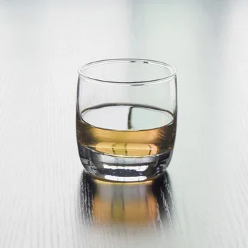 

2 Pcs/lot classical transparent fashion whiskey wine glass party pub wine drinking glass cups 0901-08