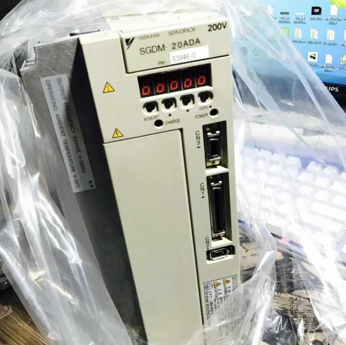 SGDM-50ADA, SGDM-75ADA, SGDM-08ADA, SGDM-20ADA, SGDM-60ADA, SGDM-30ADA водитель YASKAWA SERVOPACK - Цвет: SGDM-20ADA