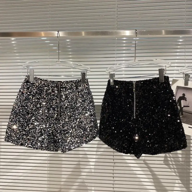 winter dresses for women 2022 New Spring and Autumn Black Velvet Shorts Women Sequined Shiny Versatile Short Pants Clubwear Shorts Hot Pants High Street burberry shorts