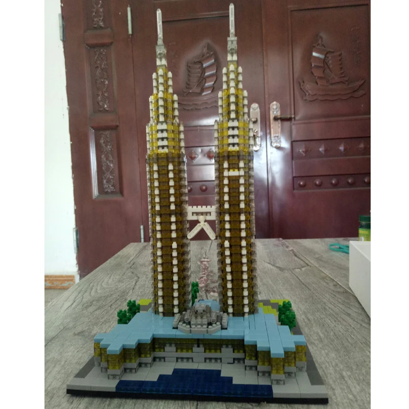 YZ 057 всемирно известная архитектура Kuala Lampur башня Petronas 3D модель мини алмазное здание маленькие блоки игрушки для детей без коробки