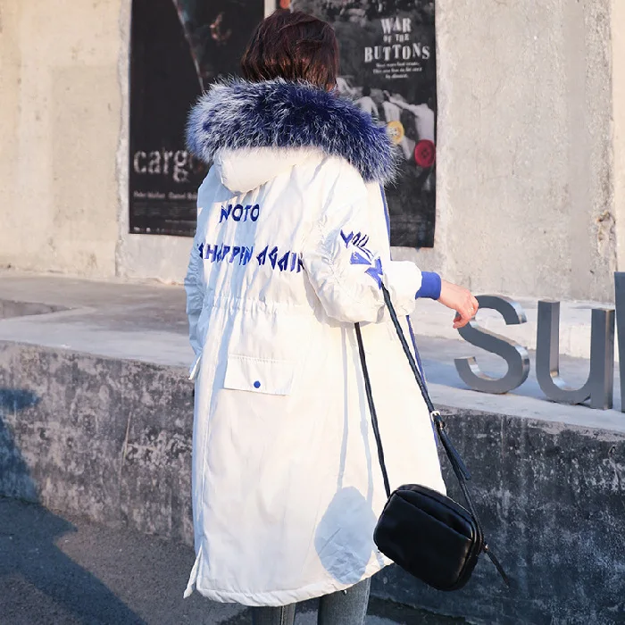

Photo Shoot Dongdaemun 2018 New Style down Jacket Cotton-padded Clothes Large Size Thick Embroidered Mid-length Large Fur Collar