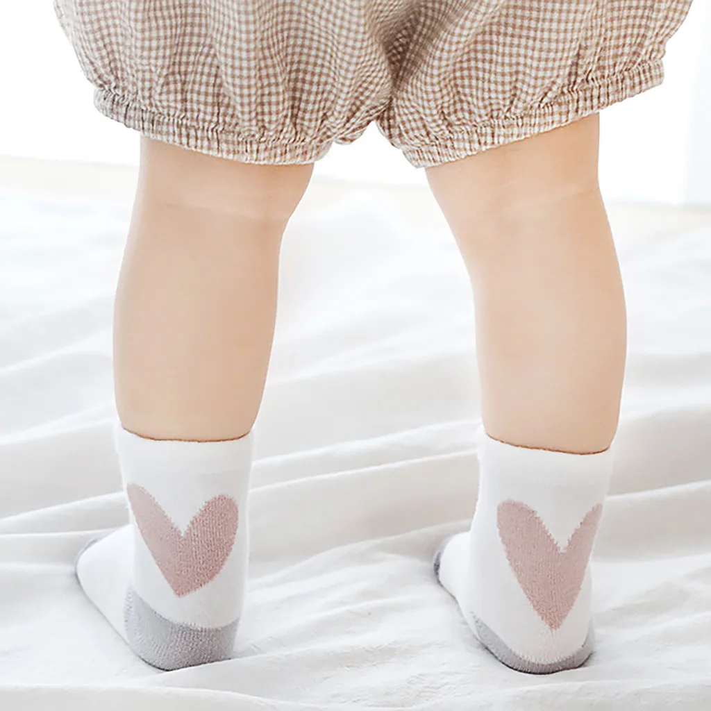 Для детей 0-8 лет; милый мультяшный принт для мальчиков и девочек; хлопковые носки средней длины