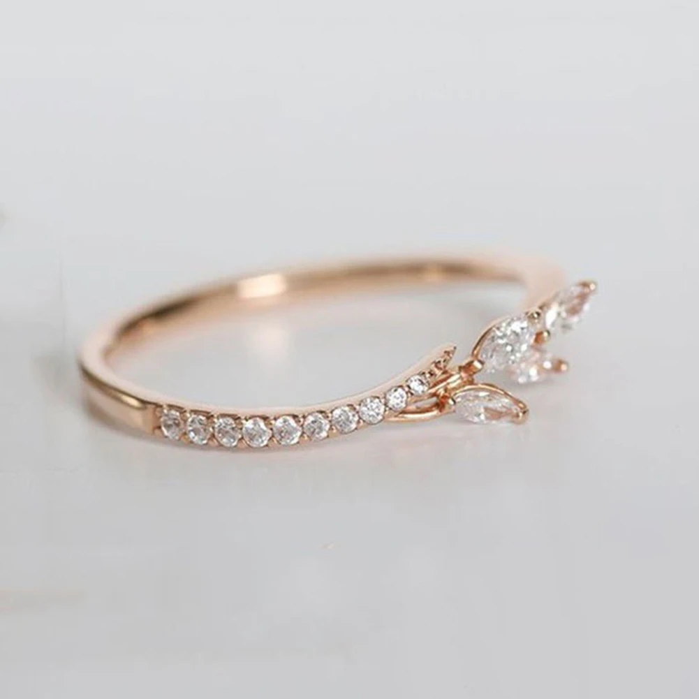 Anillo de boda clásico para mujer, sortijas sencillas con piedras de cristal florales, joyería de compromiso delicada