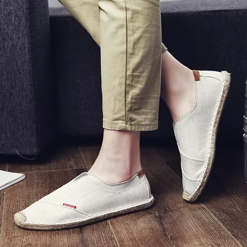 

Men's Loafers Slip on Designers Handmade Fisherman Shoes Male Breathable Canvas Shoes Soft Fashion white Casual shoes Mens