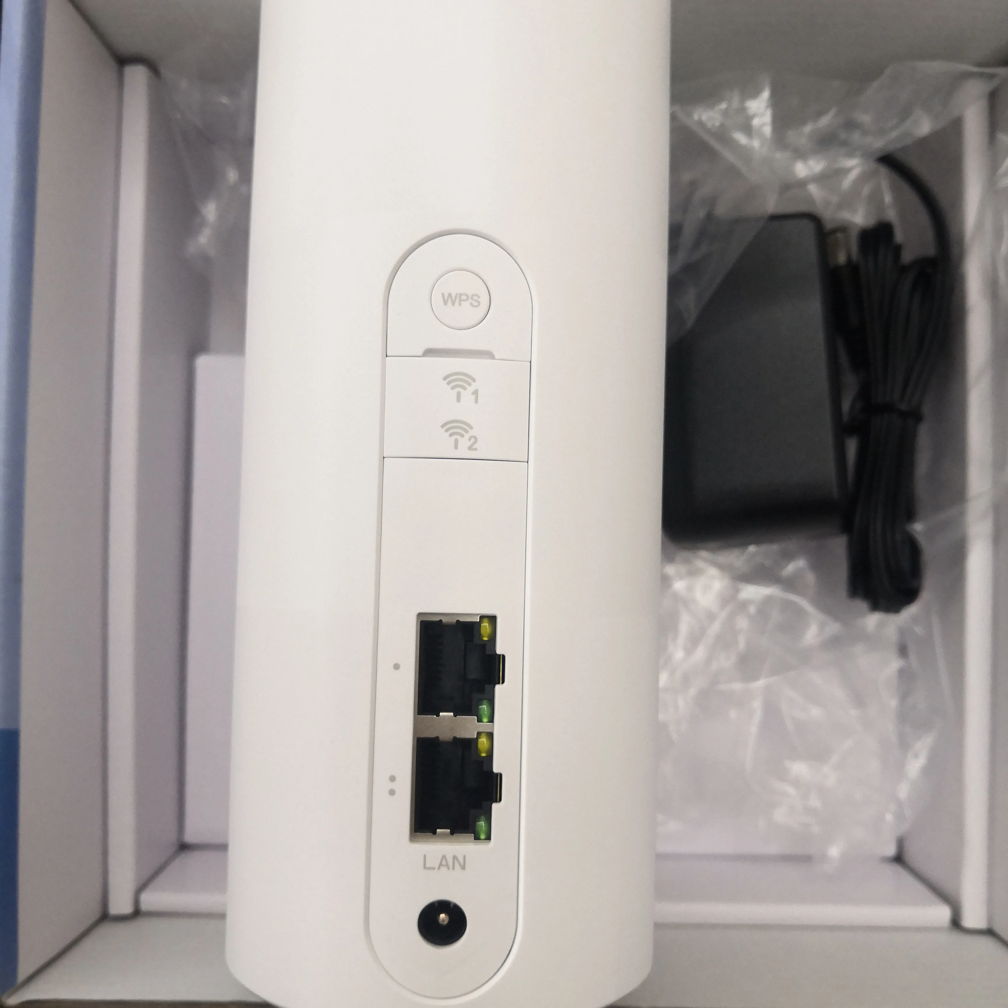 ZTE 5G CPE Router MC801A Wifi 6 Repeater 5Ghz SDX55 NSA + SA N78/79/41/1/28 802.11AX Modem 5G Phát Wifi mifi router