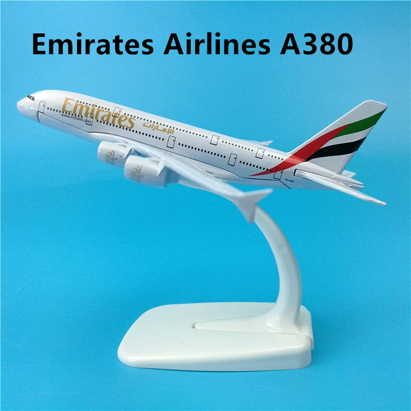 1:400 Scale 16cm Airbus A380 AIR Airways Airlines Alloy Metal Plane Model Airplanes Aircraft Gift Collectible Gifts Decoration - Цвет: Emirates Airlines