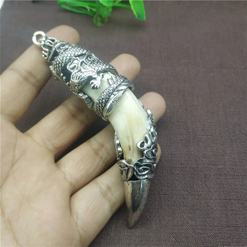 Тибетский серебряный резной дракон статуя инкрустированные Wolftooth кулон статуя животного аксессуары для амулетов украшение дома подарок