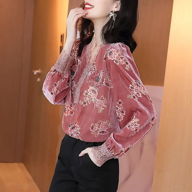 Women's Spring Autumn Style Blouses Shirt Women's Printed Long Sleeve V-Neck Loose Vintage Pleuche Tops DD9107