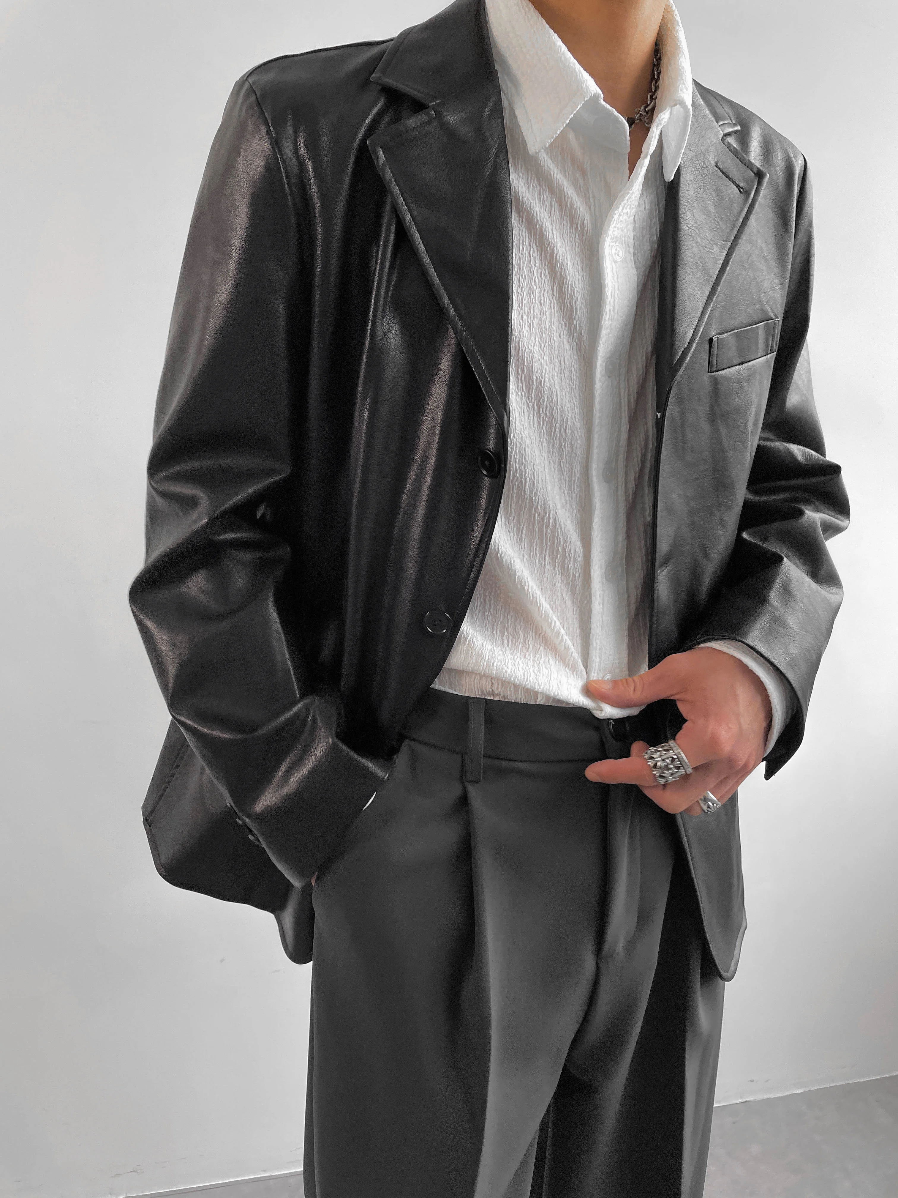 

XS-6XL New 2021 Men's Clothing Hair Stylist Catwalk Simple Pu Suit Classic Silhouette Imitation Leather Coat Plus Size Costumes