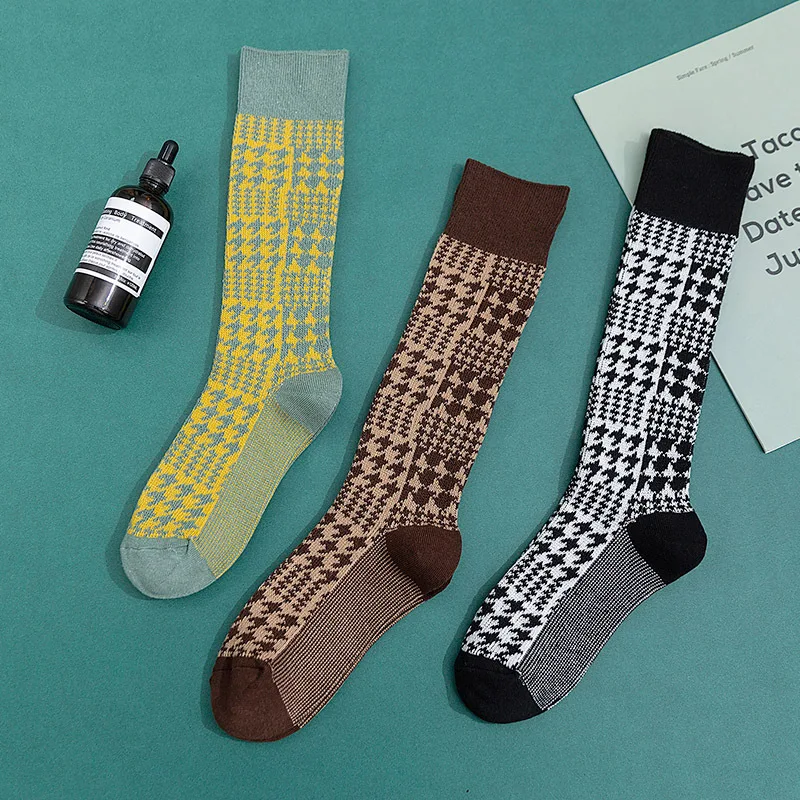 Хлопковые клетчатые носки, черный, белый цвет, круглый носок, теплые, для женщин, забавные, милые, кавайные, счастливые, японские, дышащие, пот, уличная мода, повседневные