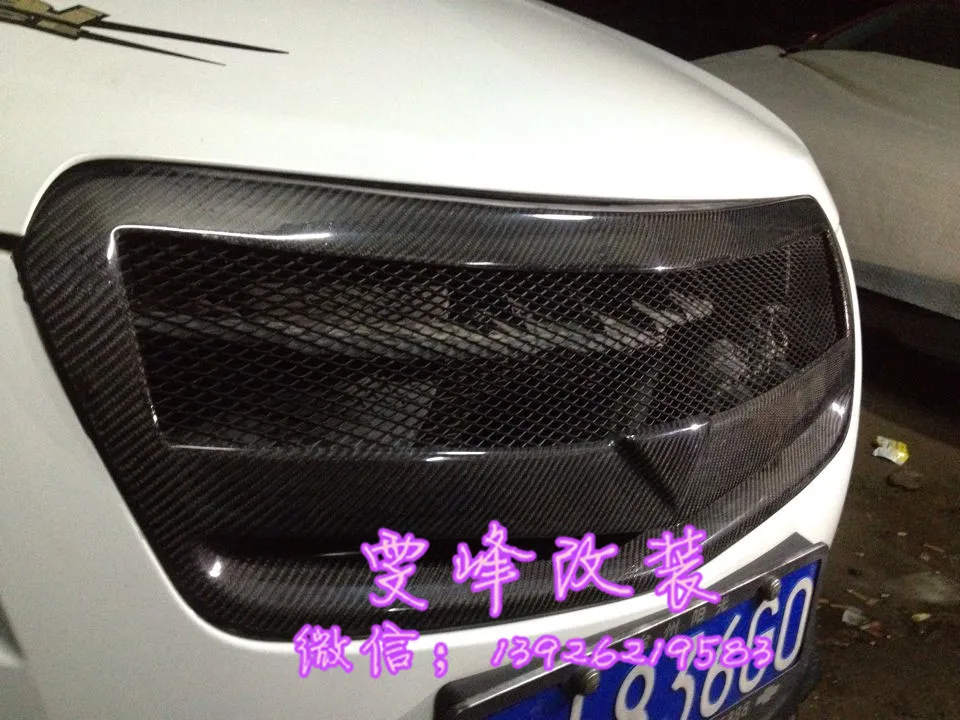 Подходит для Chevrolet Cruze carbon fiber автомобильный гриль высокого качества Материал: углеродное волокно Преимущества: высокое качество, мода. Bef