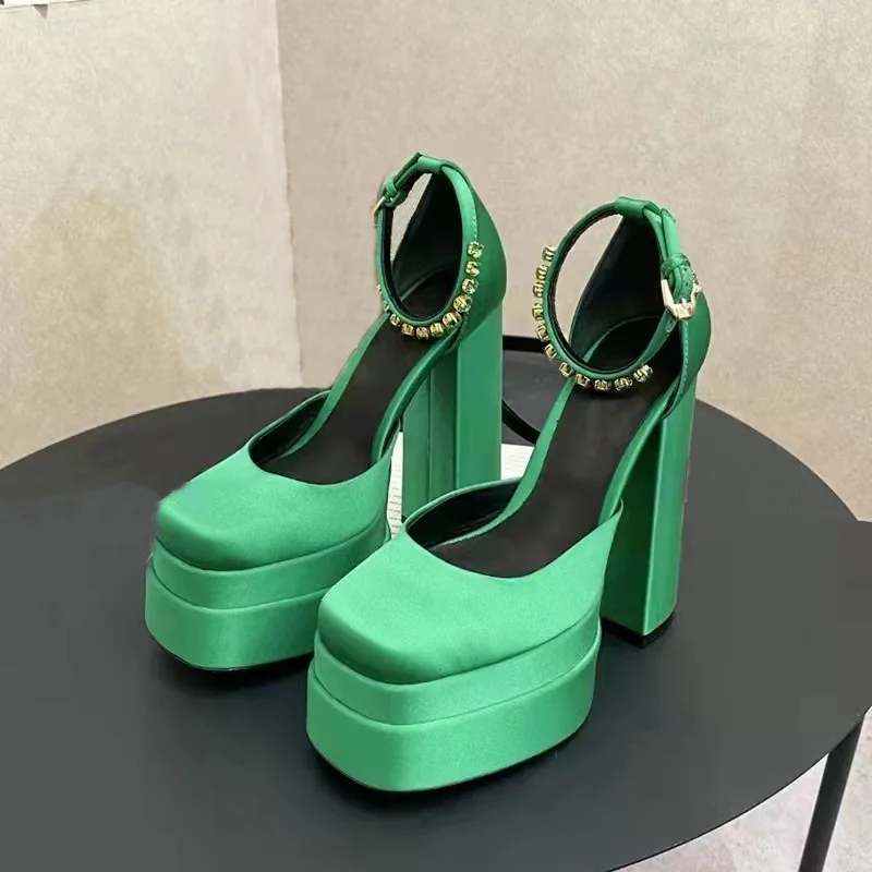 2021 New Ladies Sandals Summer Shoes Sexy Thick High Heels Thick Platform Buckle Crystal Dress Party Wedding Shoes Woman Pumps 