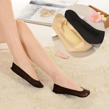 

1 Pair 3D Arch Foot Massage Health Care Women Summer Socks Ice Silk Socks Shallow Mouth Silica Gel Invisible Slippers