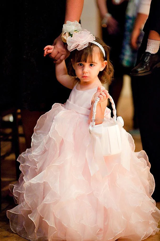 

Cute Ball Gown Flower Girls Dresses for Party and Wedding 2016 Adorable Pink Ruffles Organza Long Formal Gowns for Baby Girl