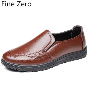 

Fine Zero new men's shoes casual leather loafers slip-on shoes man youth light driving platform brogue shoes for men