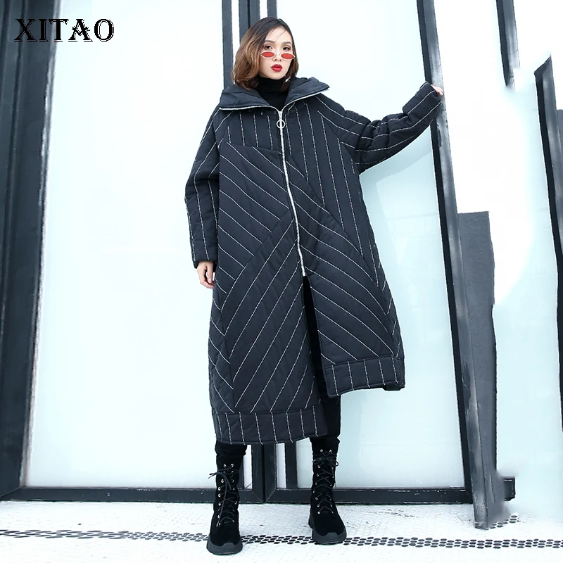 XITAO Асимметричная длинная парка в полоску Зима Новое поступление Женская корейская мода молния длинный рукав Повседневная однотонная ZLL2012