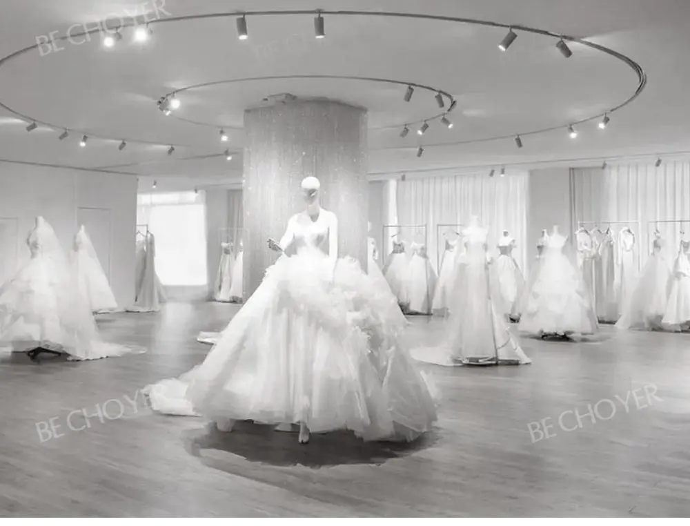 Wedding Dress Pearls Sweetheart Crystal Long Sleeve Shiny Bride Gowns 2023 Court Train Princess BECHOYER AS140 Vestido de Noiva