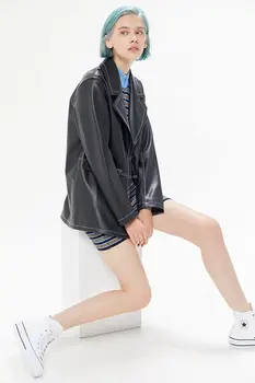 

HOT Autumn Vintage Leather Bomber Jacket Women Motorcycle Bike Lapel Short Coat Black Leather Casual Solid Fashion Cool