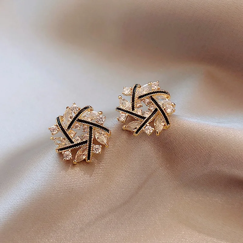 2021 New Cross Stud Earrings Female Korean Temperament Web Celebrity Earrings Drop Flash 