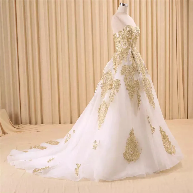 Vestido de noiva настоящая фотография Роскошные трапециевидной формы с вышивкой золотого цвета с длинными рукавами и аппликацией из бисера Милая свадебное платье платья для матери невесты