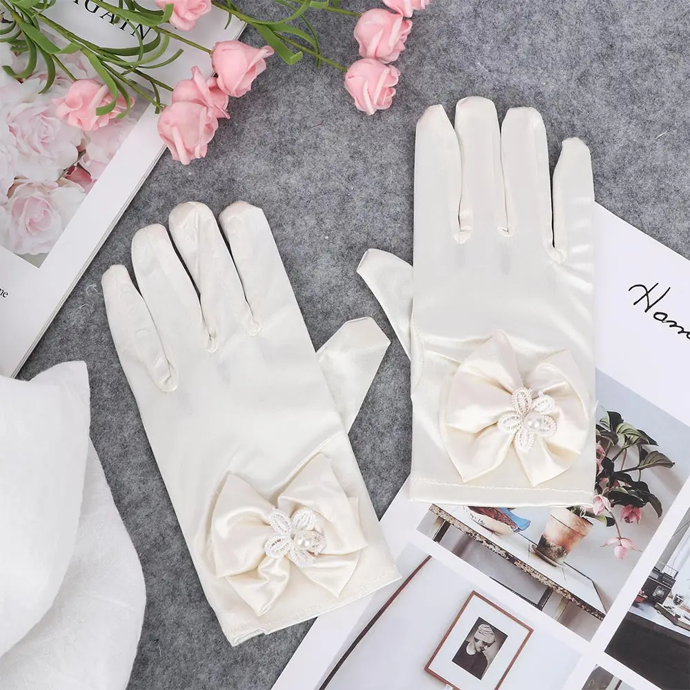 1 Pair Short Elegant Gloves Brief Elastic Silks Satins Party Paragraph Lady Gloves For Princess Dress Accessories Girls