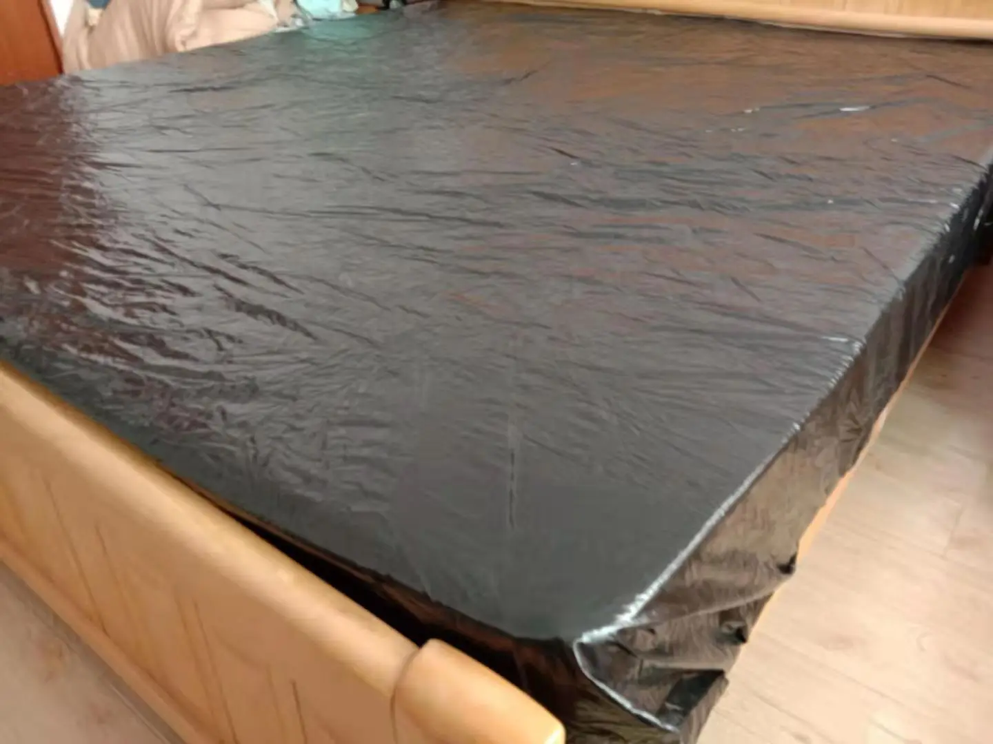 PVC fitted Sheet Plastic Adult Sex Bed Sheets Sexy Game Waterproof Hypoallergenic Mattress Cover Full Queen Bedding Sheet