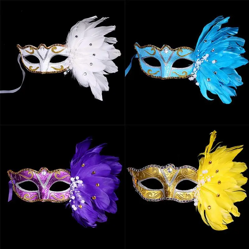 

WINOMO 1 PC Masquerade Mask Feather Christmas Halloween Mask Of Coloured Drawing Or Pattern For Woman Lady Girl(Random Color)