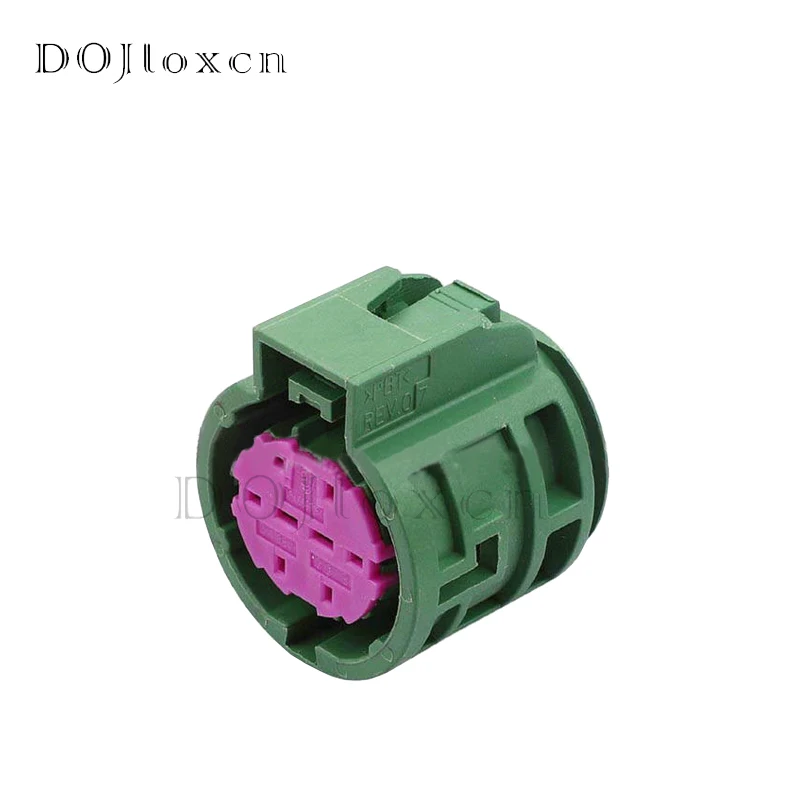 8 Pin Automotive Connector 13606031 Black Composite Size