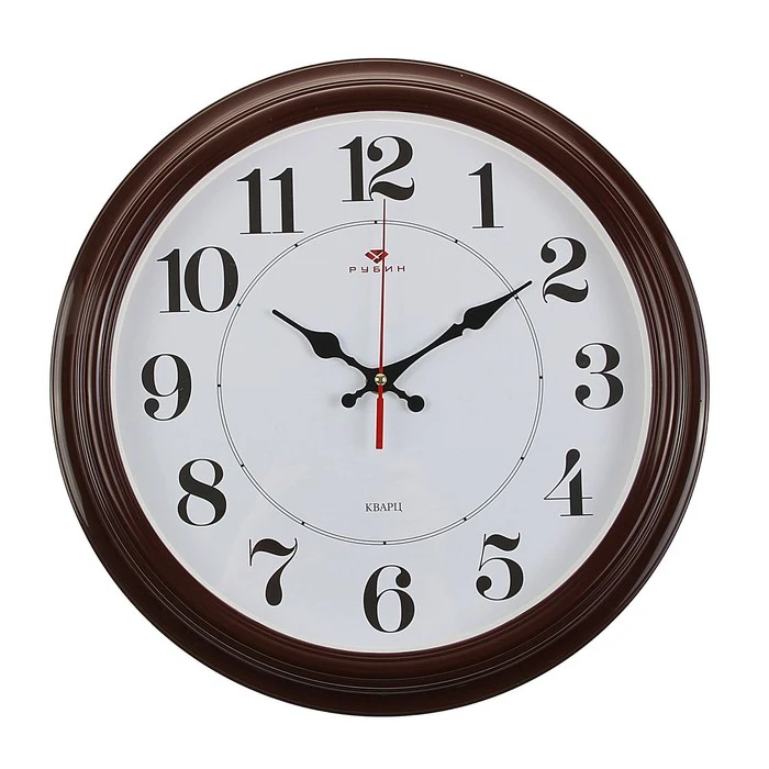 Round wall clock 