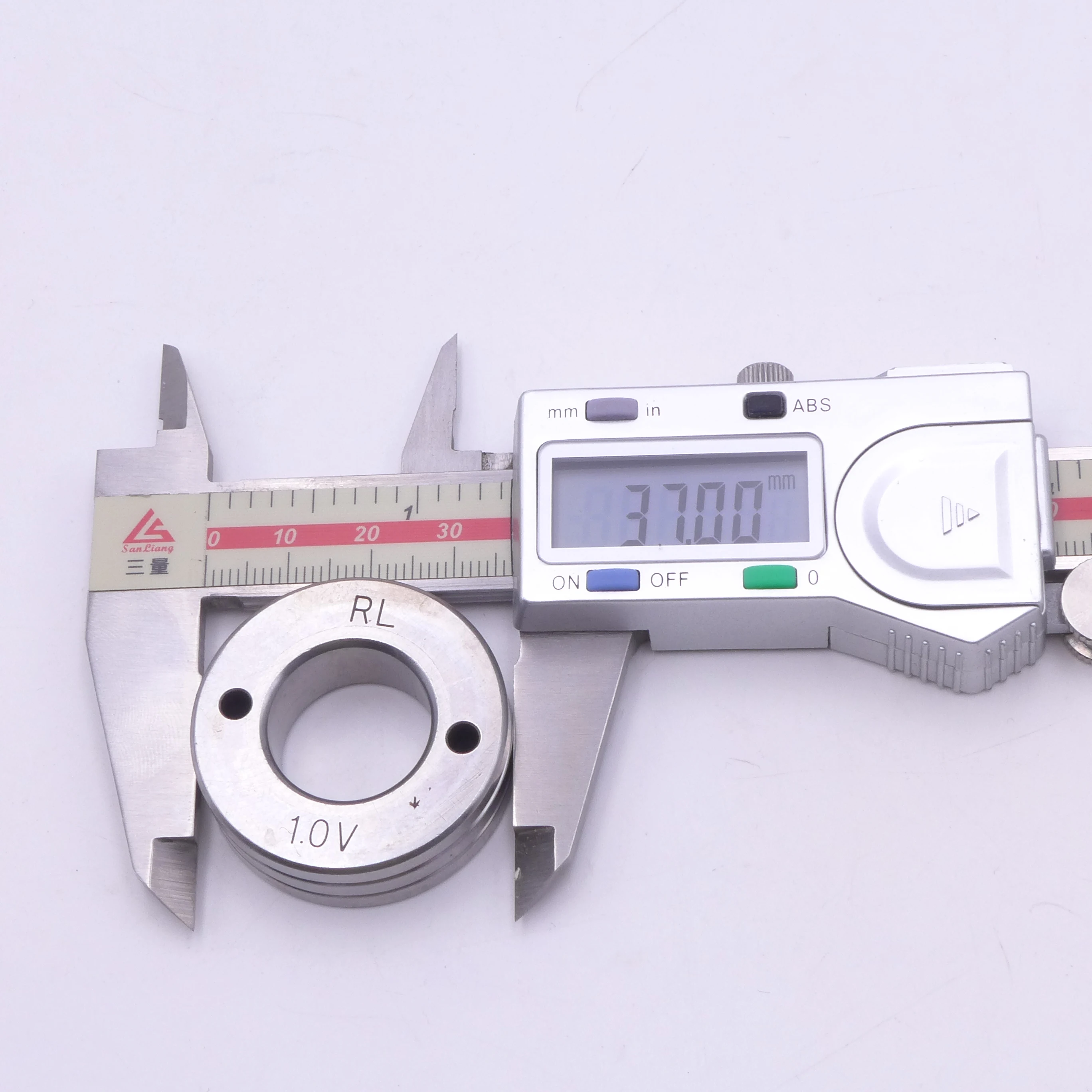 2 pieces Roller V U Knurled Groove 37x12x19mm fit 76ZY-04 Mig Wire Feeder Motor Feeding Machine MIG MAG Welding Machine welding wire feeder