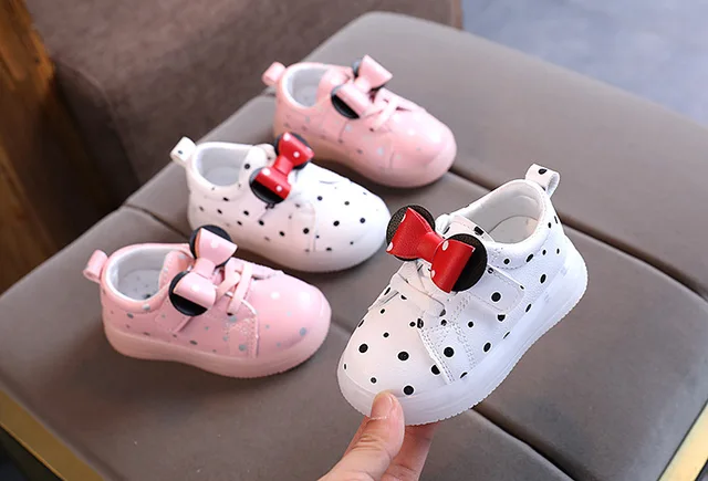 Mickey Mouse cartoon children casual shoes hot sales LED lighted